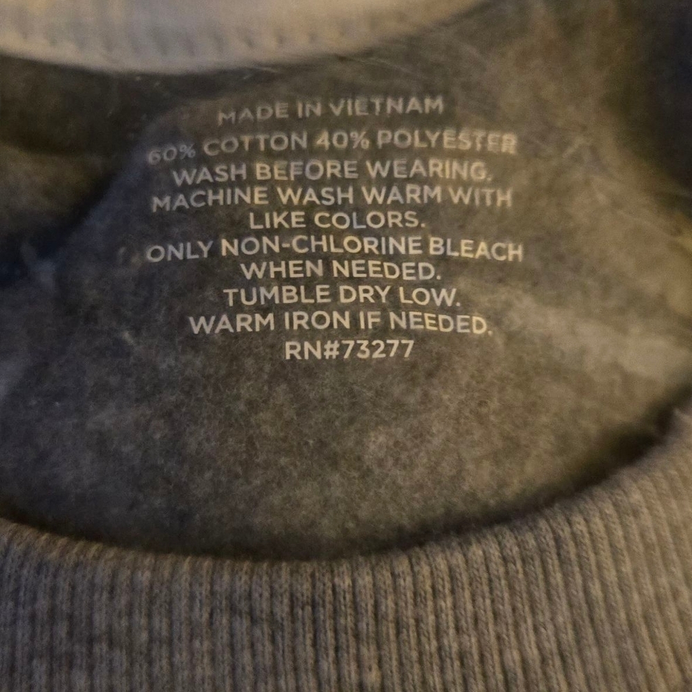 Womens TEKGEAR Gray Sweatshirt - Picture 2 of 3